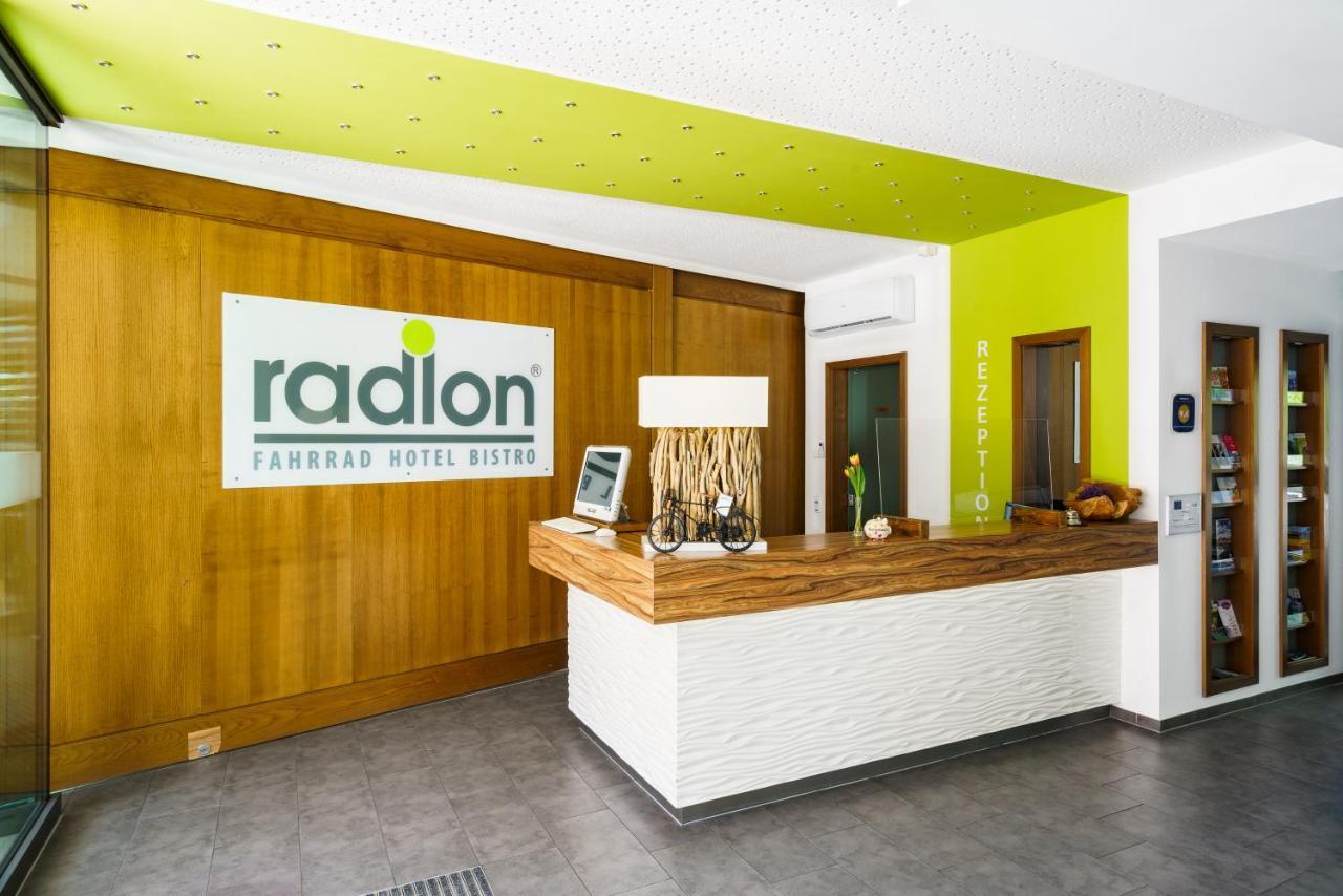 Radlon Fahrrad-Komfort-Hotel Waren  Esterno foto