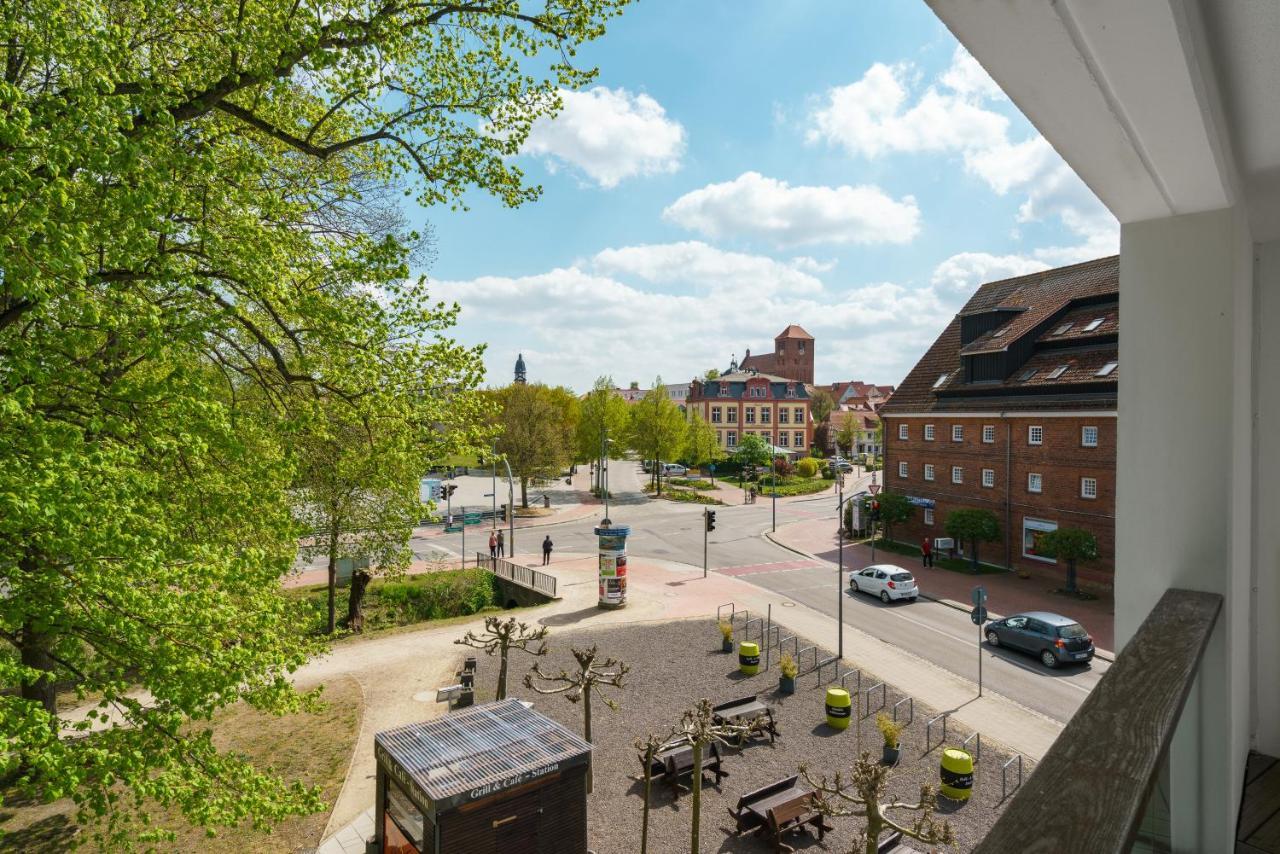 Radlon Fahrrad-Komfort-Hotel Waren  Esterno foto