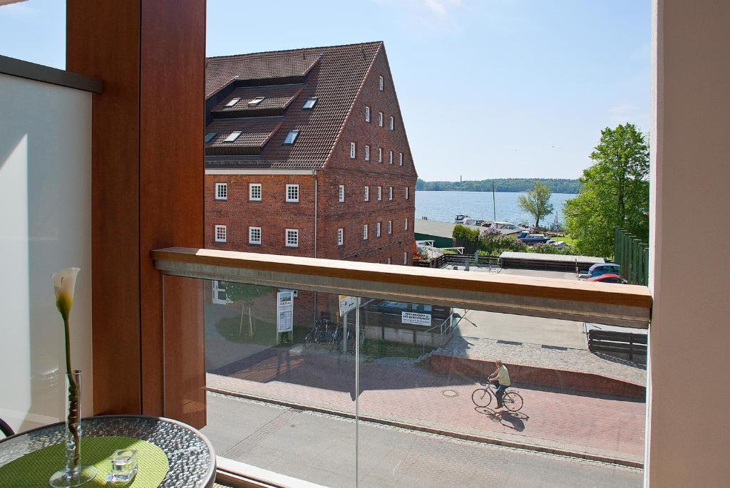 Radlon Fahrrad-Komfort-Hotel Waren  Camera foto